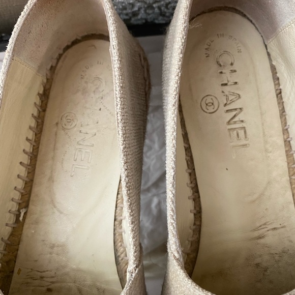 Authentic Chanel Espadrilles - Picture 3 of 15